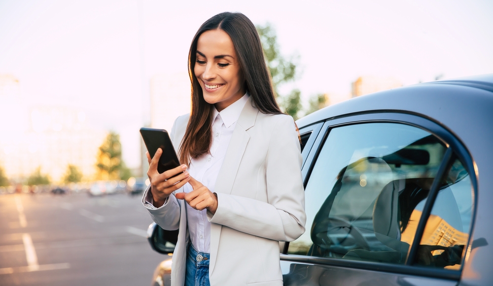 Switch to Digital Pink Slips: A Smart Move for Manitoba Drivers