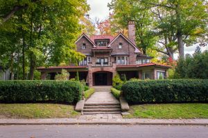 Is Home Insurance Mandatory in Canada?